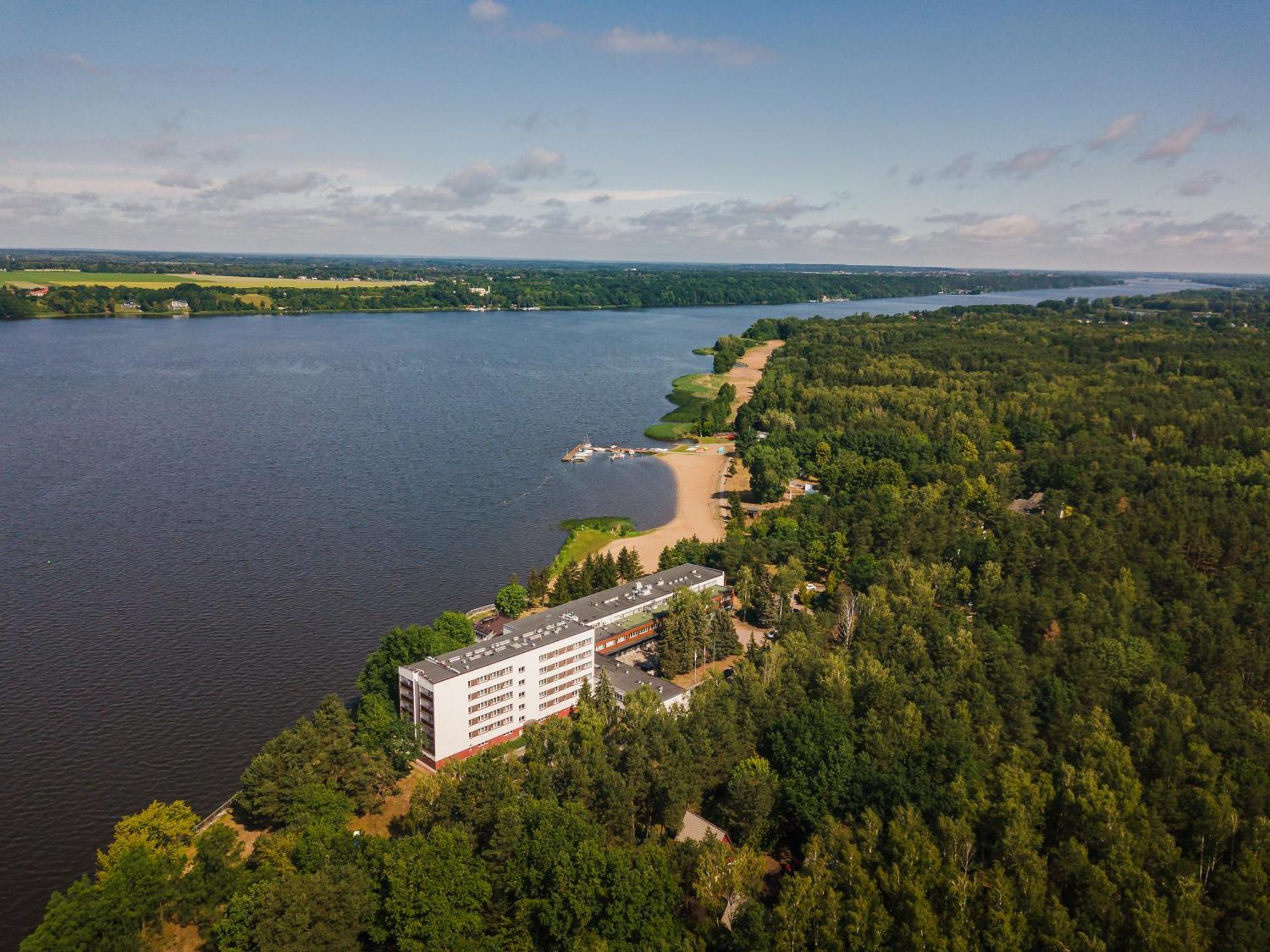 Rewita Rynia Hotel Бялобжеги Екстериор снимка
