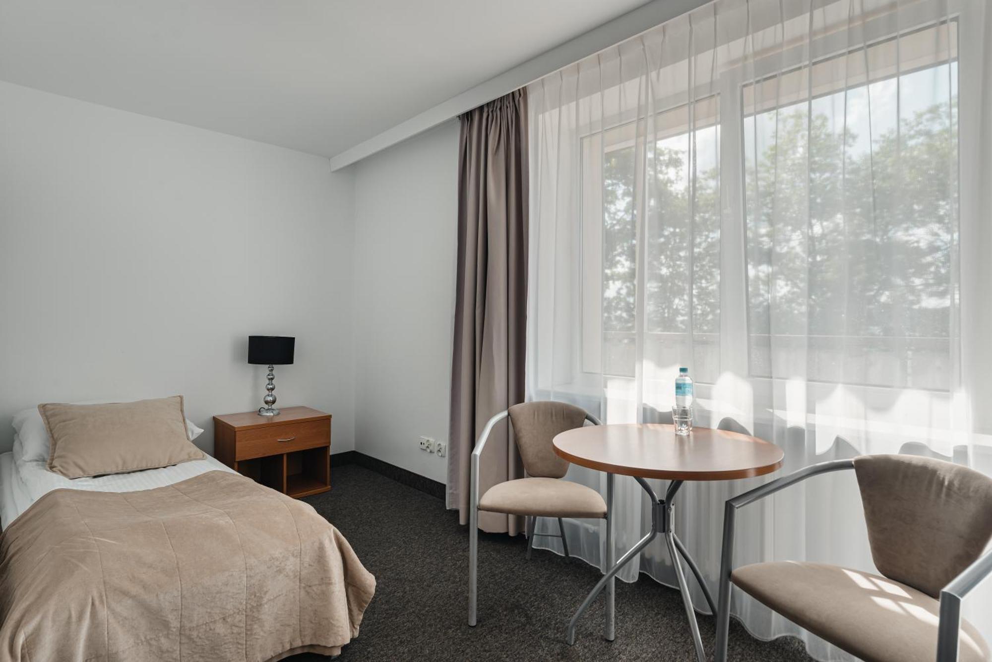 Rewita Rynia Hotel Бялобжеги Екстериор снимка
