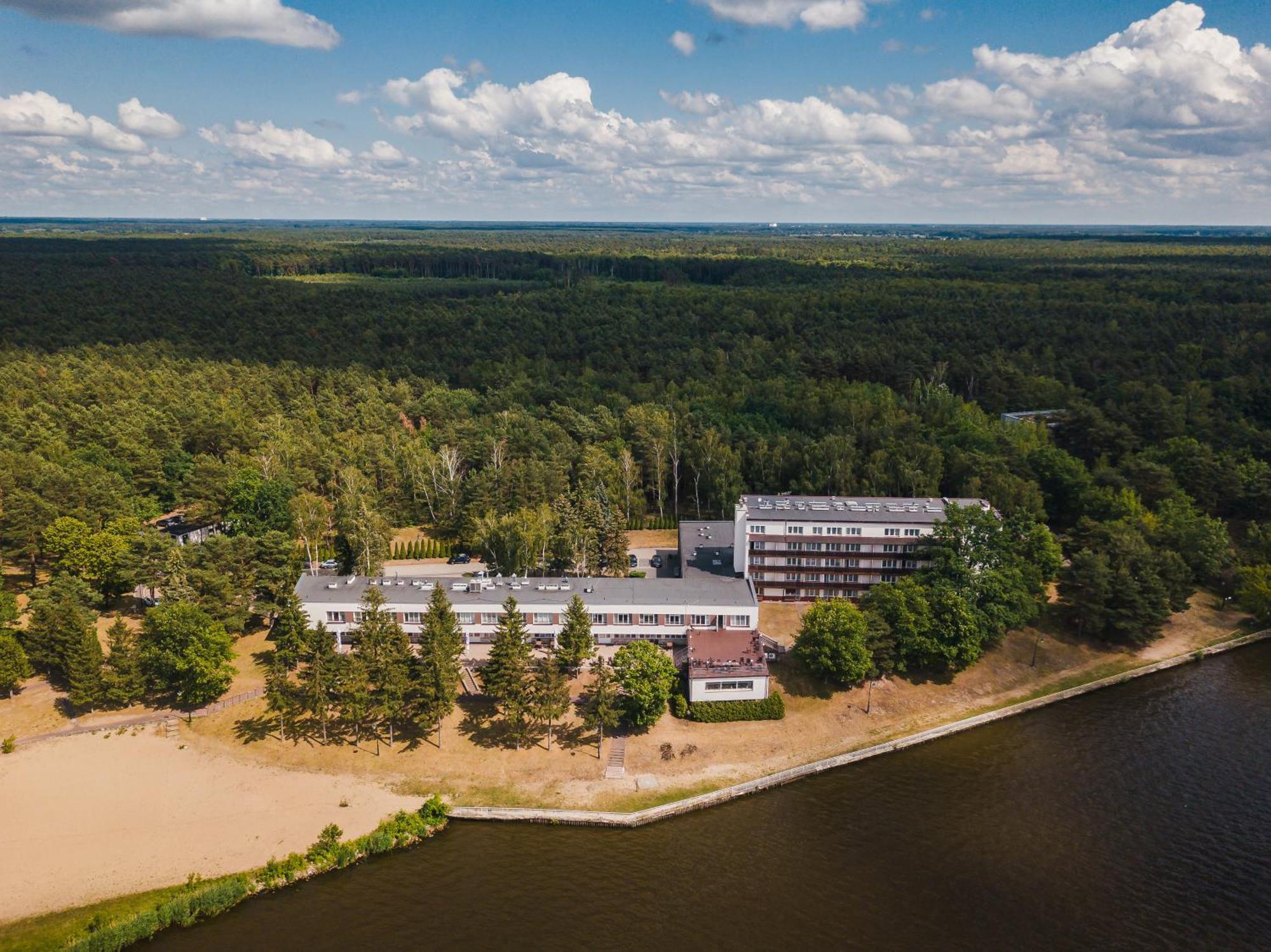 Rewita Rynia Hotel Бялобжеги Екстериор снимка